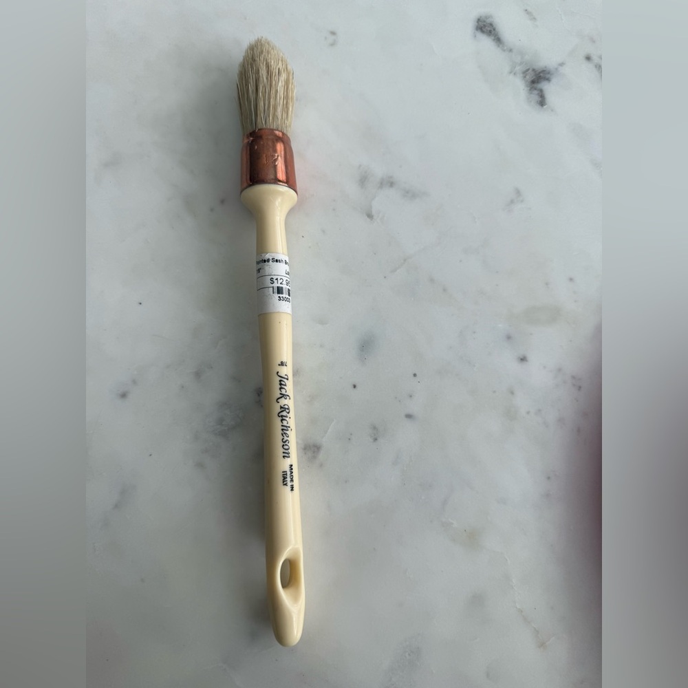 Cream Paintbrush